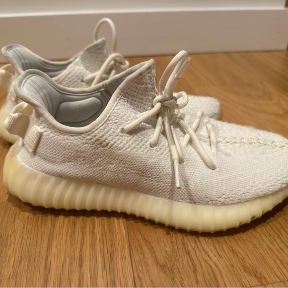 Yeezy 350 Boost Sneakers (White) - Picture 7 of 7